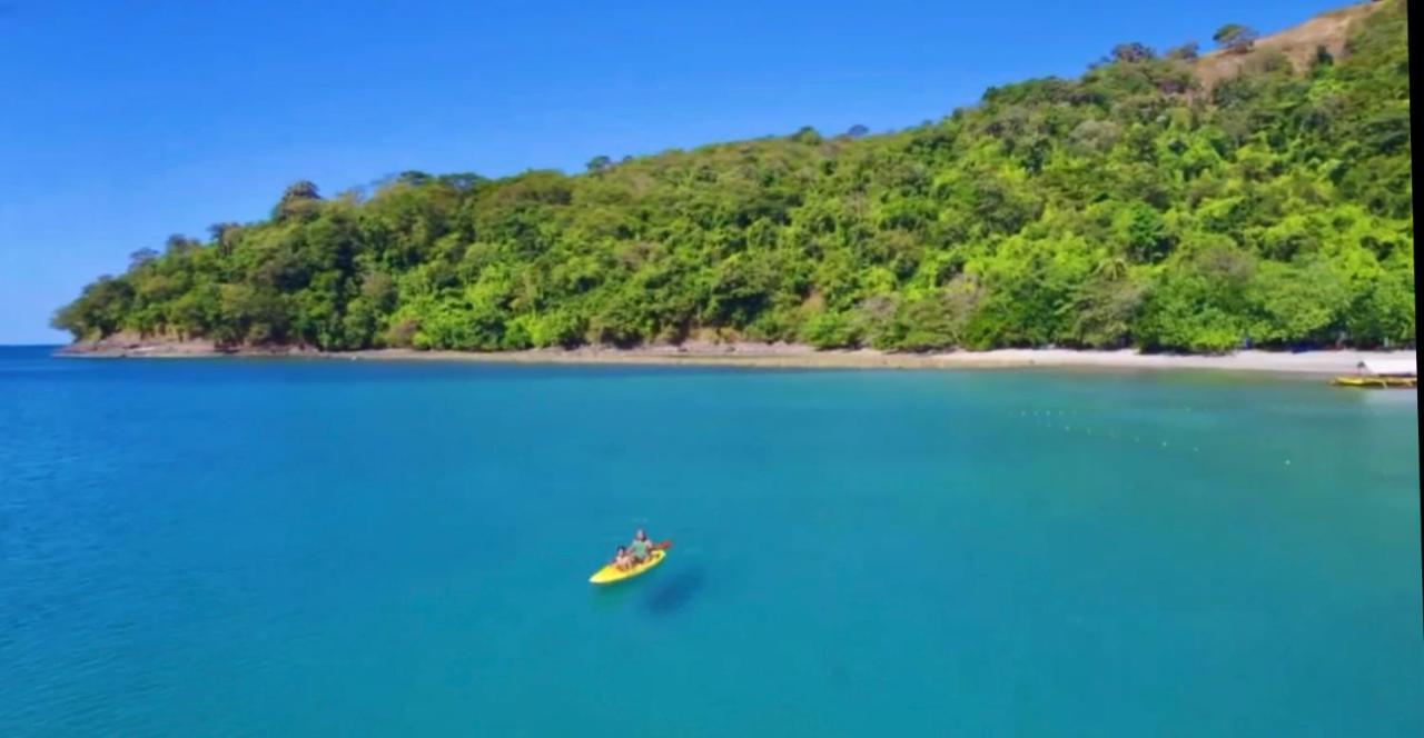 فندق Playa La Caleta Bataan مورونغ المظهر الخارجي الصورة